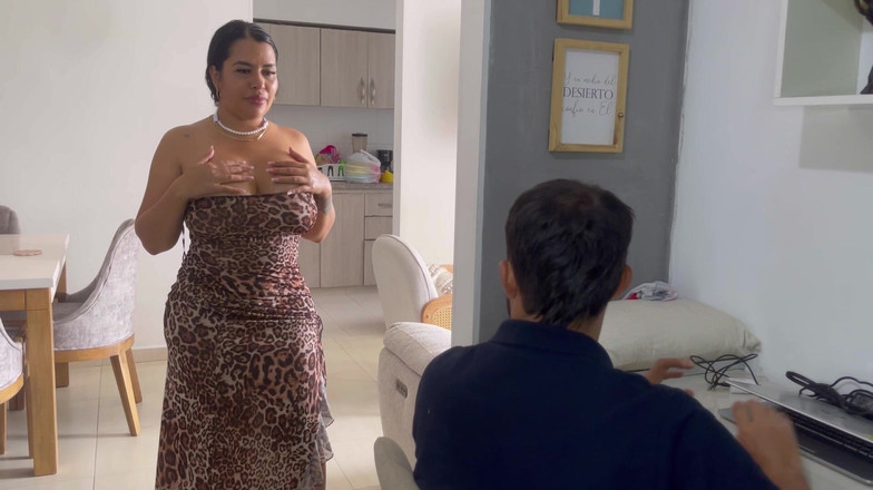 Lalucero: Zvedá! Jsem Velmi Hloupý, Být Zaměstnán Lépe Dám Vám Ruské...