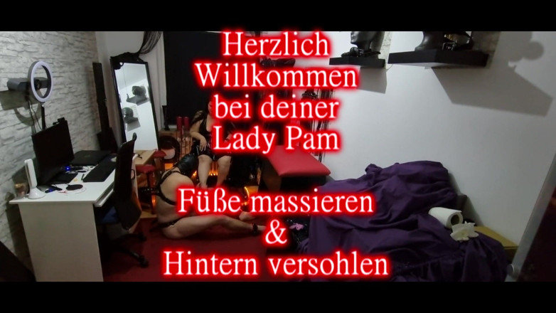 LadyPam: Je fesse mon cul juteux en adorant une salope aux...