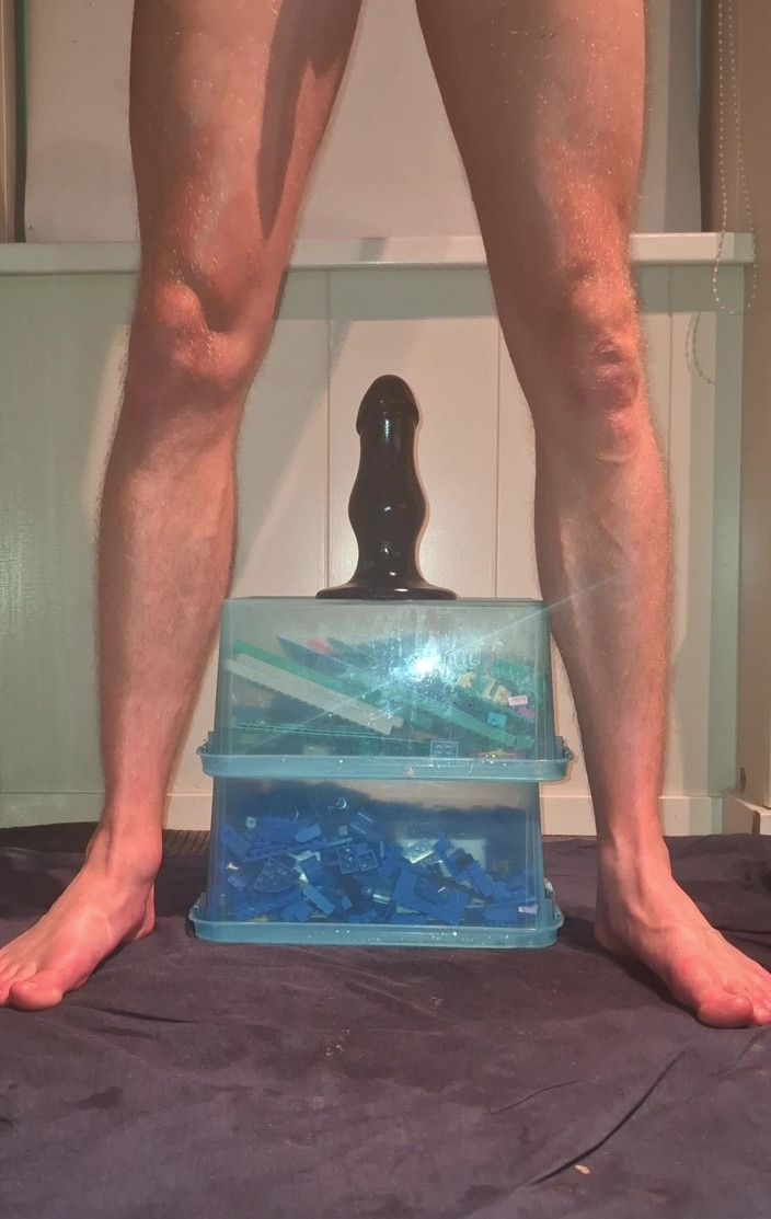 NoFace Twink X: Yalnız gay twink anal çoklu büyük dildo - aşırı işeme orgazmları