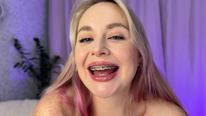 Kelsi69: Sloppy Throatfuck Drooling Squirt Braces