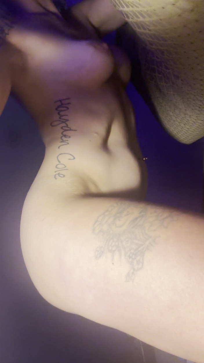 Ddub: 哈勒回来了。