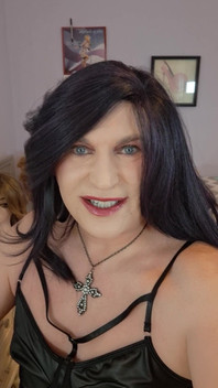 I Enjoy S&m and I Enjoy Giving Oral Sex!