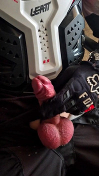 Le gentil motard a été enfermé pendant 6 jours