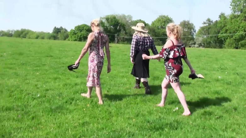 Dirty Doctors Clips - Mature British Lesbians: Farmer Selena's Toll