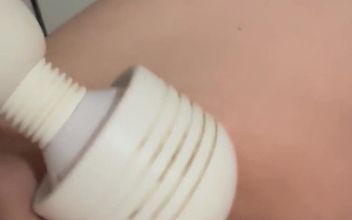 Friday Night Self Pleasure! Wonder if You Can Cum Before I Do!2mins 46S Race Is on