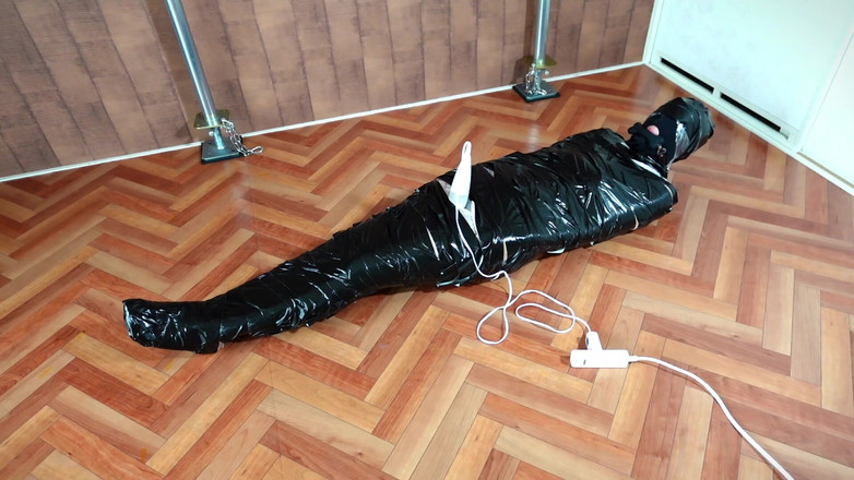 ushirosugatanomiki: Mummification Full Female Body Wrapping