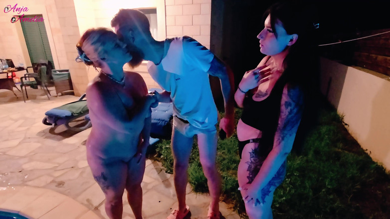 Anja Amelia: Havuz kenarındaki gözetleyiciler oyun arkadaşlarını çevirdi - en ıslak tatil sürprizimiz!