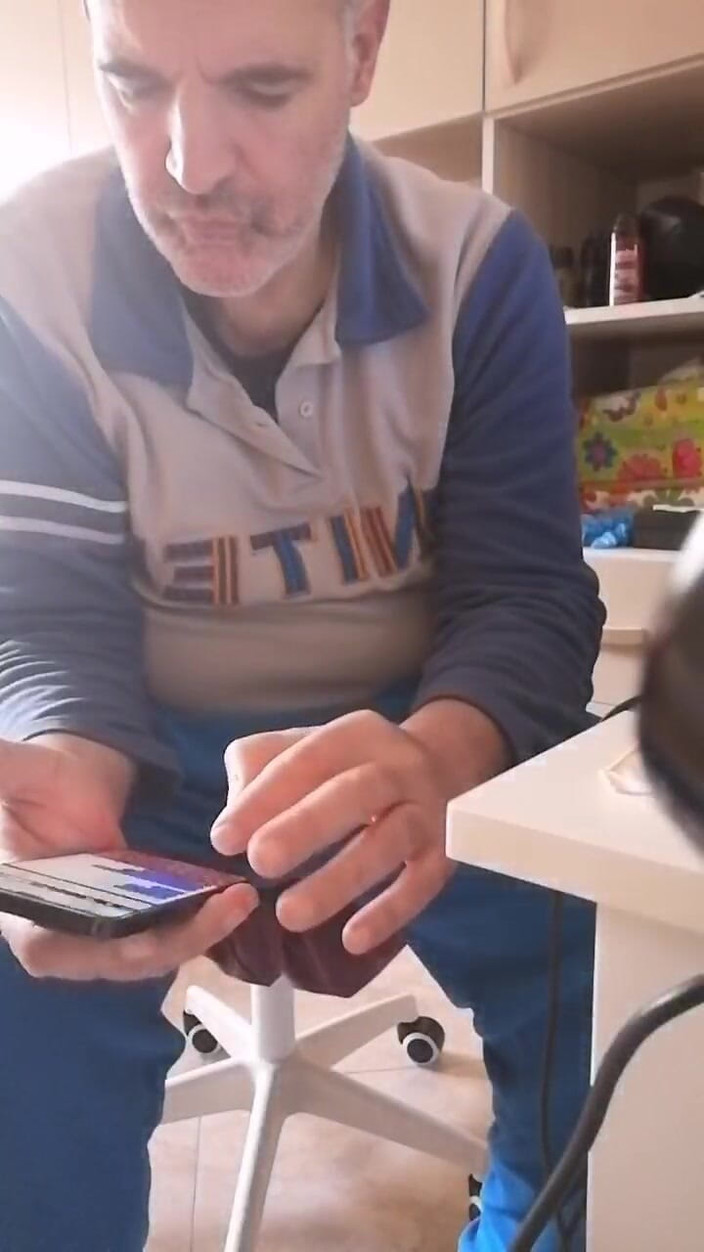 Setesesso7: I Piss and Dip the Tip of My Cock in...