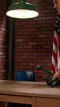 Daniella Rush Scopata Con Forza Da Un Grosso Poliziotto