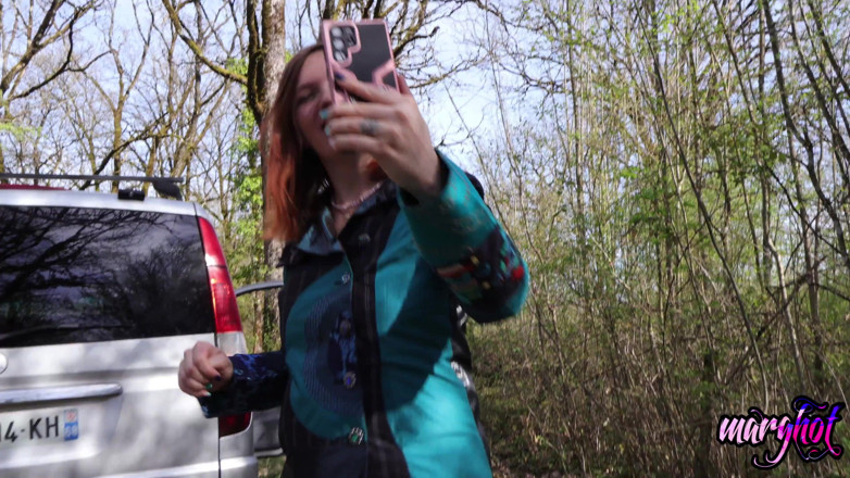 Sexymarghot: I Fuck My Van, the Ball Hitch in the Ass,...