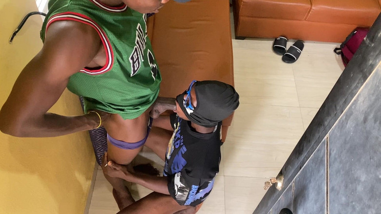 Bolatheboss: Mi-am futut soțul vitreg neascultător ca să-i predăm o lecție