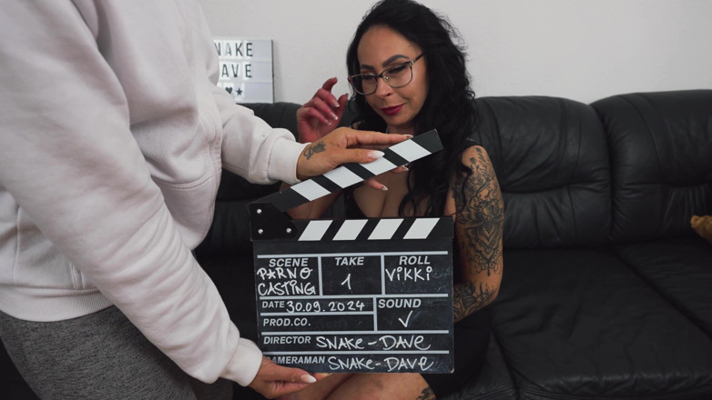 SnakeDave studio: Le casting du porno : Vikki