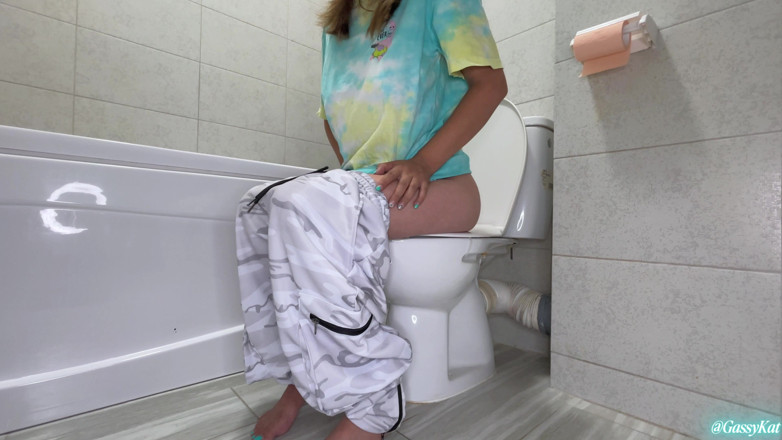 GassyKat: Het dagelijkse toilet s2 aflevering 8