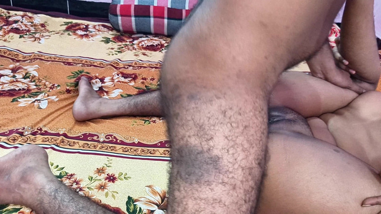 Bithi69gril: Estilo missionário fodendo minha ex-namorada da faculdade todos os dias...