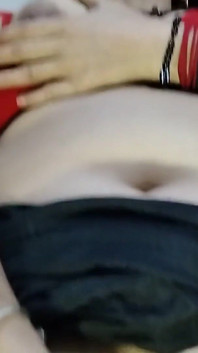 Sexy dama juegos previos dedeándose paja con juguete sexual coño caliente