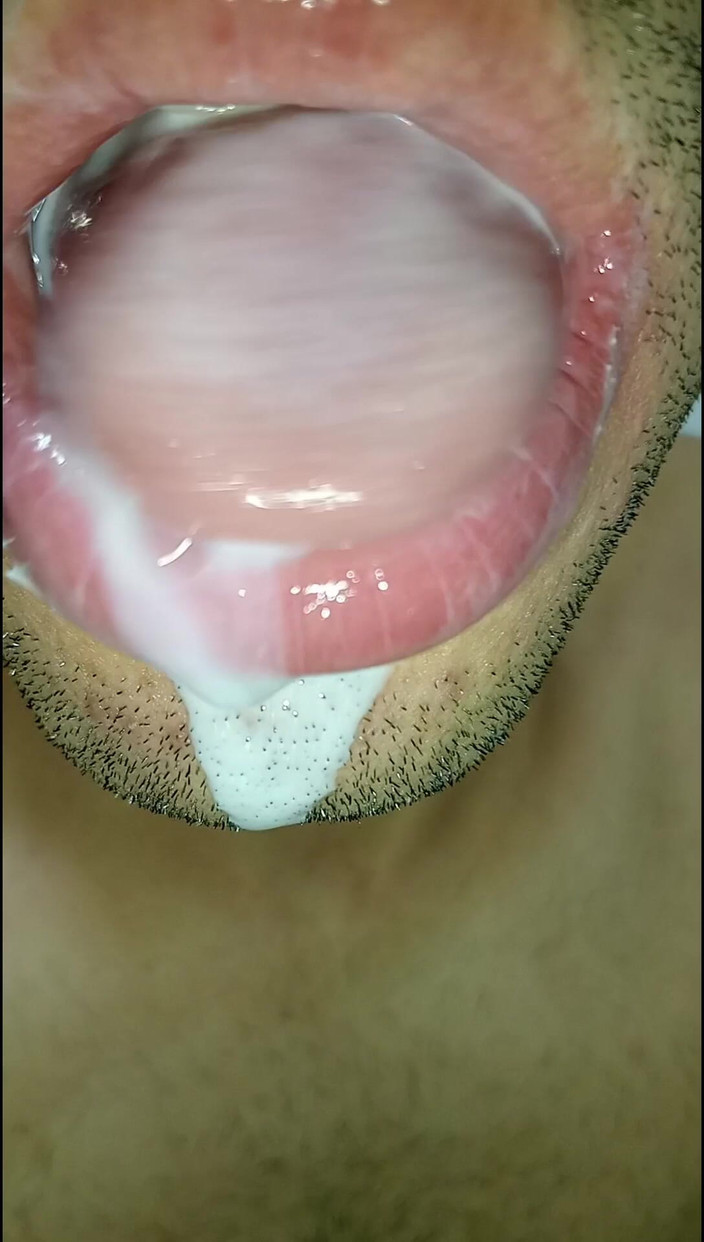 Rey rey: I Want Your Milk in My Mouth, Tongue, Long Tongue...