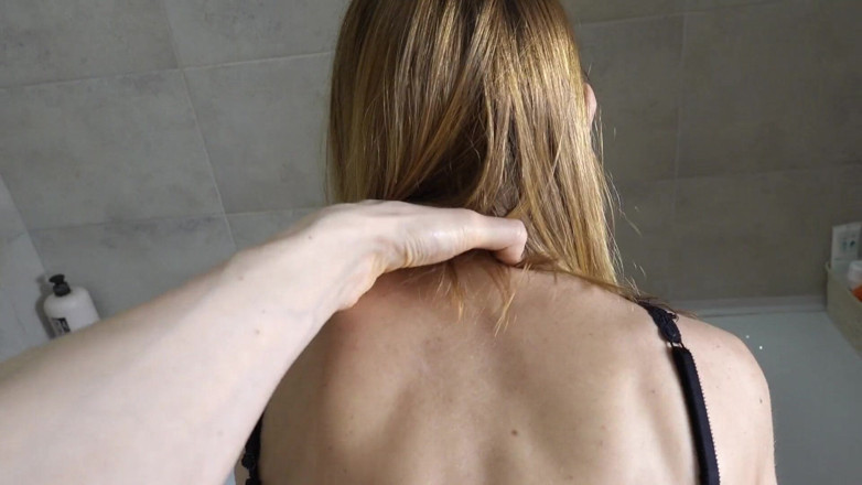 Anal Fans Couple: Met a guy in Tinder and he fucked me in...
