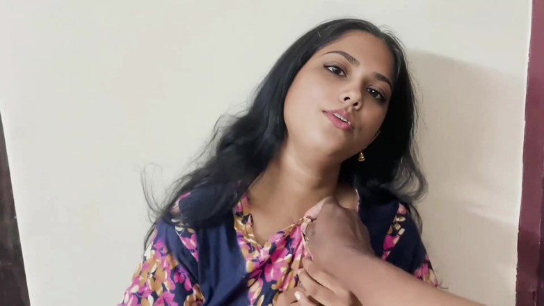 Desisexqueen: देसी चोदने लायक मम्मी अपने किरायेदार से भरपाई करती है और सब कुछ ठीक हो गया