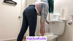kactus kutie: Voyeur đi tiểu tổng hợp ngang
