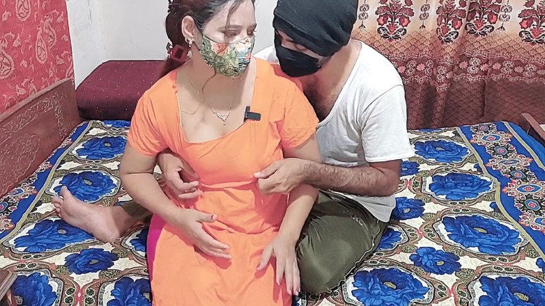 Gullnazkhan: पति ने अपनी परेशान पत्नी के साथ सामंजस्य बिठाया, और उन्होंने वास्तव में सबसे अच्छा चुदाई का आनंद लिया