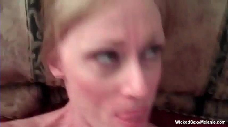 Wicked Sexy Melanie: Зла сексуальна Мелані: більше сексу німфоманки: частина 2