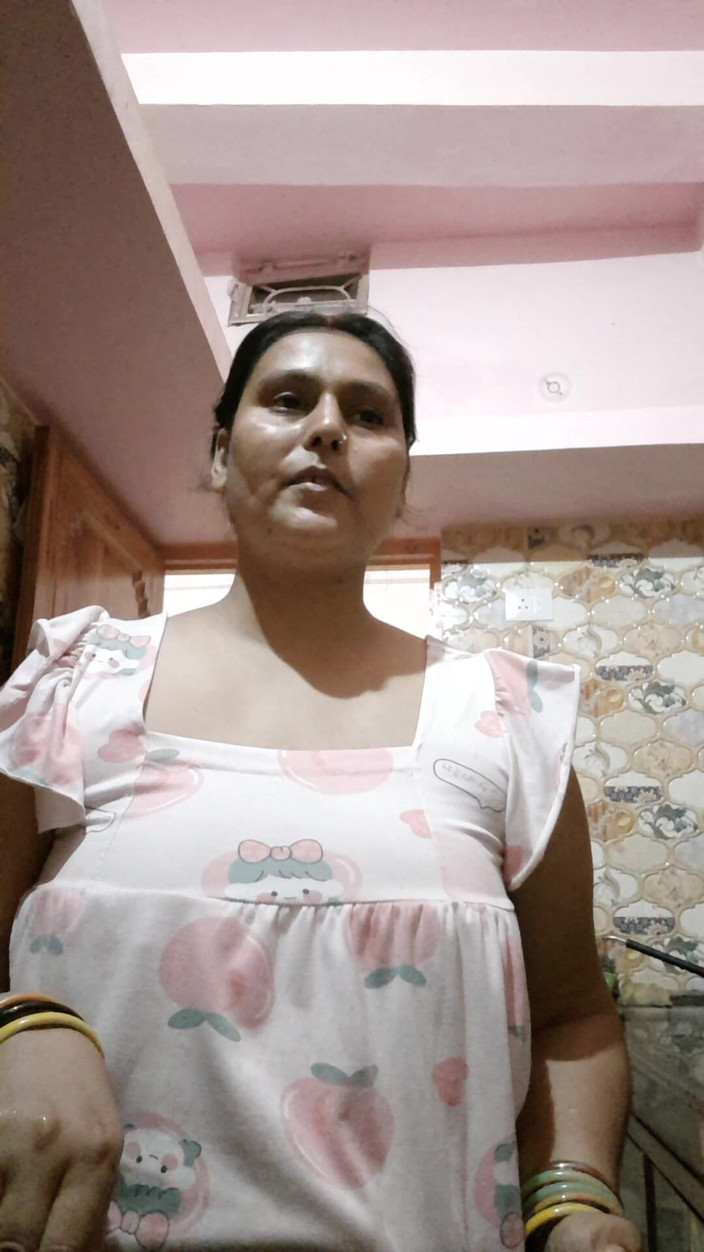 Puja555: Ấn Độ bhabhi nấu ăn