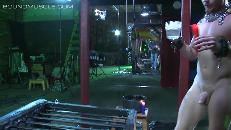 Bound Muscle Jocks: Los comerciantes de esclavos - parte 8