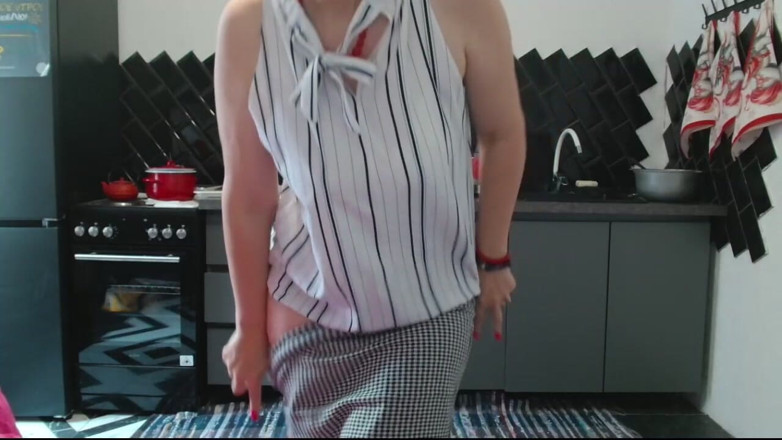 ANGELA_LADY: Fucking a Hairy Pussy in Pantyhose Is Extremely Uncomfortable