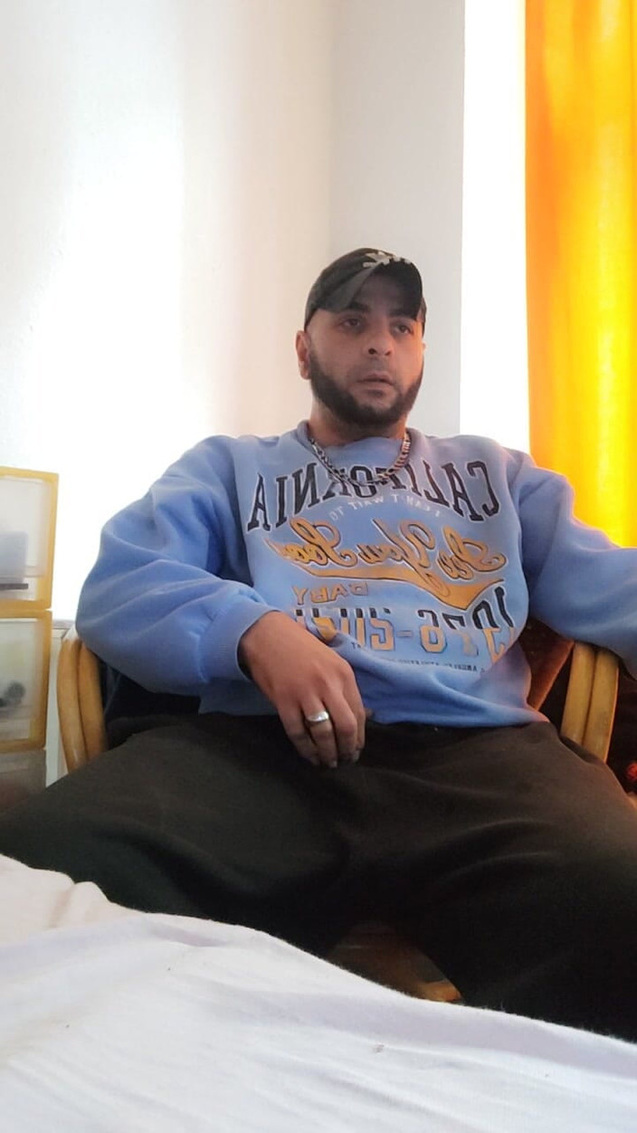 SmokedAlloy2: Blöta, stinkande strumpor, underkläder. Ultra smutsig sugga