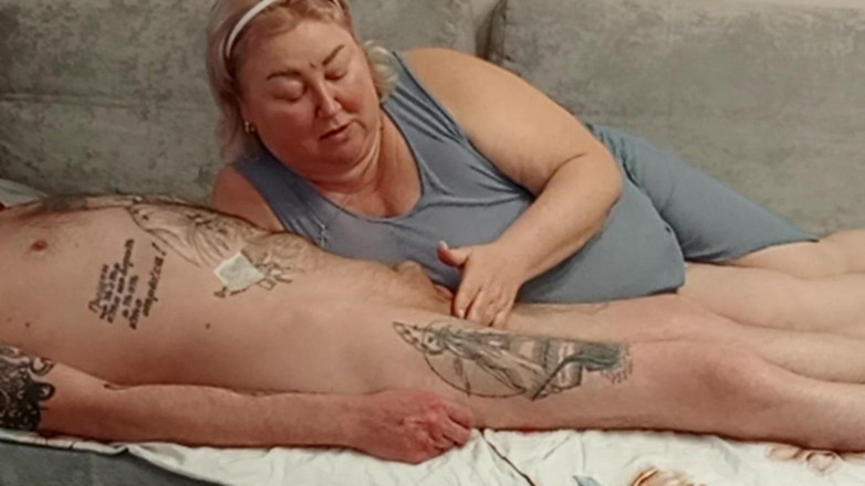 Zona901: Ich füttere meine stiefmutter mit sperma