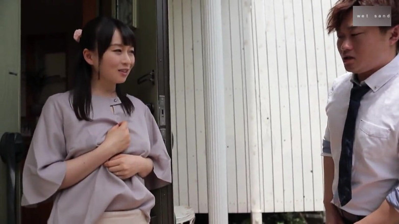 JAV Cosplay: Asian girl is lactating