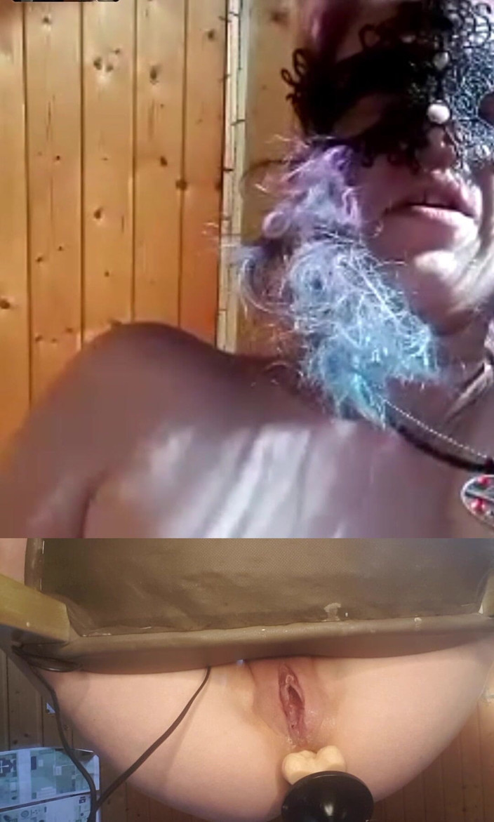 KittieNoOne: Гаряча дружина використовує трах-машину