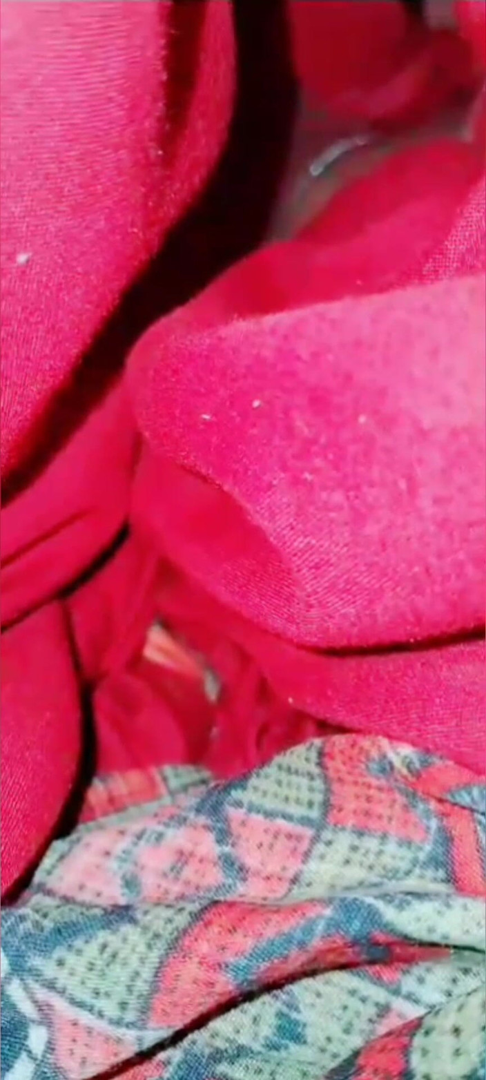 TricolorMusic3: Het tjej desi Bhabhis heta vackra sexiga fitta lugnar hennes...