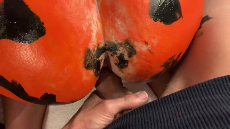 Farmers Wifey: Kuk, krossade hennes pumpa röv, Halloween behandla creampie fyllning, fitta...