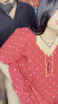 sundar mammi ne kichan men khaana banaate hue mujhe bahkaaya - hot seks