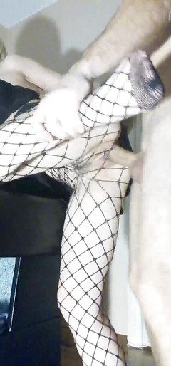 CalientePWNZ: Ošukaná se sténáním k orgasmu v punčochách