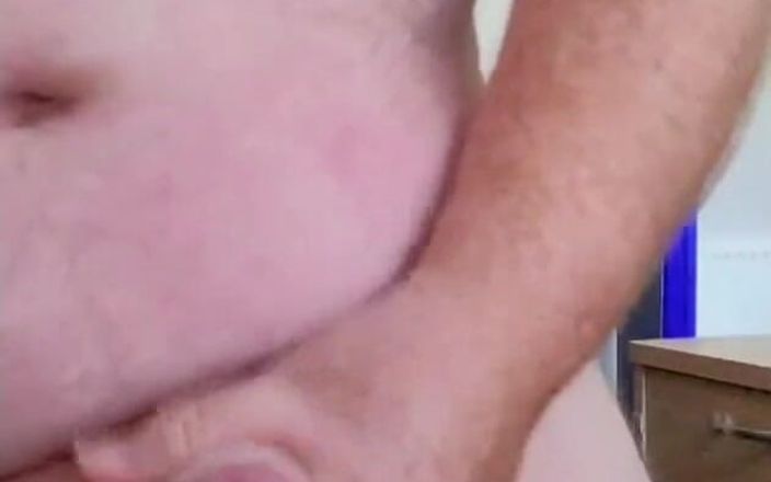 Daddysmudge: Tati se joacă cu el + ejaculare