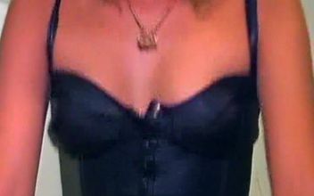 Cock Sucking German Babe Pleasing Two Cocks in Threesome