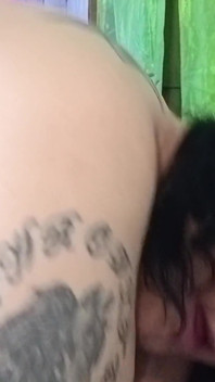 De quatro, dick fodido Dont Stop aqui virou ela e pernas para cima no Buck Ela goza demais