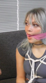 Bambola bondage