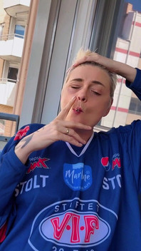 If You Like Smoking Naked or Not, You Know Where to Find Me