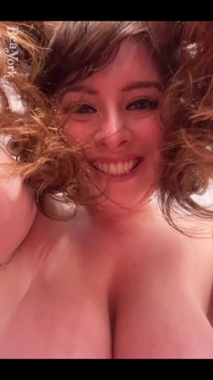 Bea York: Bolehkah saya di atas dan mengisar pada awak?