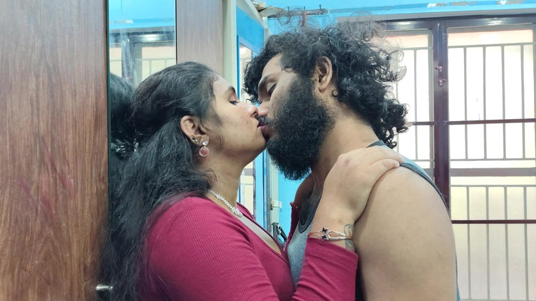 Vaigavarun45: Couple Romance