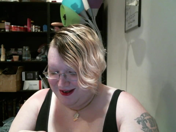 Roxxie rae page: Wyvernsvault Unboxing