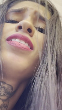 Follando una latina muy flaca en primer plano