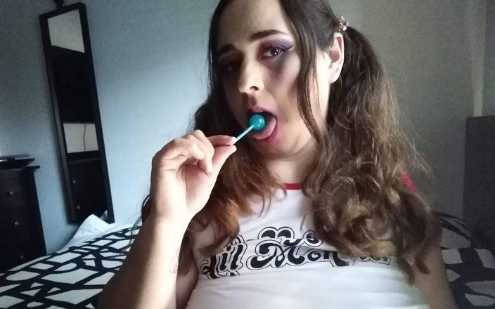 Couple Chubby: 장난감을 가지고 노는 중