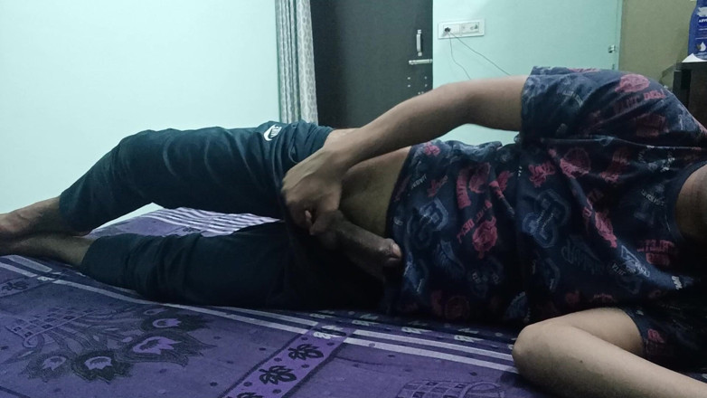 Rajasthani-old-lover: Pegawai polis India dihisap dan dikongkek jiran