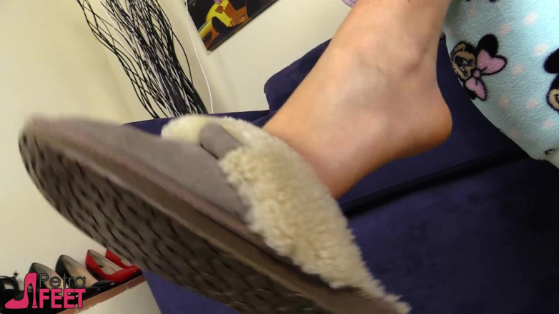 Foot Fetish HD: Amazing Petra showing her pedicure feet