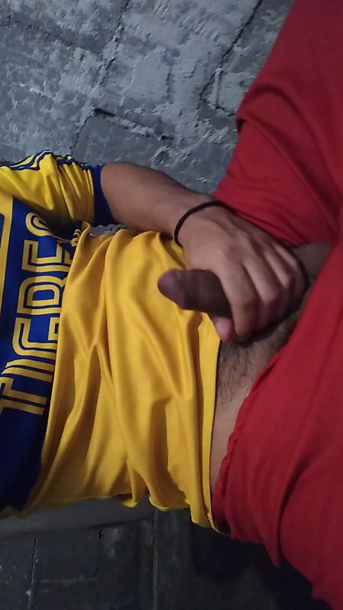 AlexAlejandro13: Judul Video SangeNya