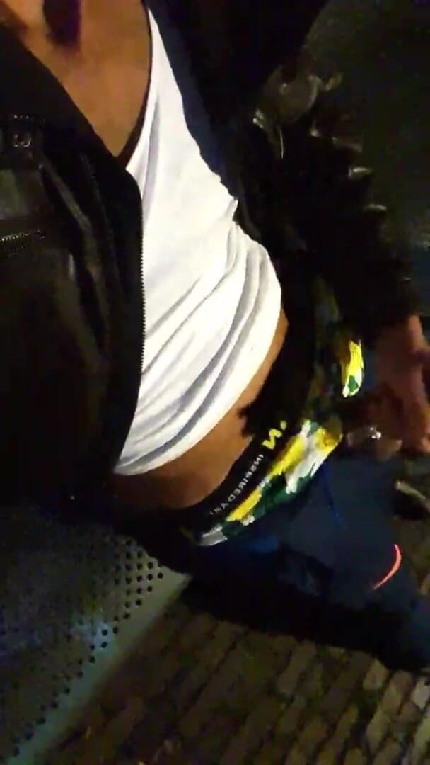 Slutboyben: Slutboyben Cam4 Brainfukked Babi Luar Saya Lengkapkan Pertunjukan Cam4 Awam